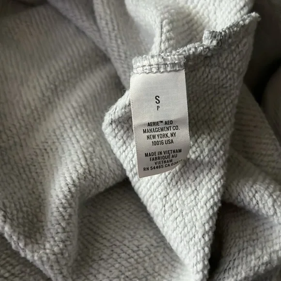 #49. Aerie oversized desert camo sweatshirt - Picture 15 of 16